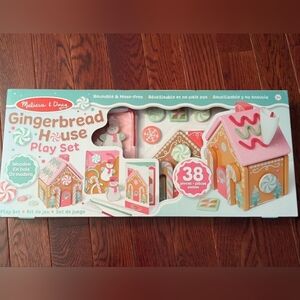 MELISSA & DOUG PINK WOODEN GINGERBREAD HOUSE REUSABLE PLAY SET CHRISTMAS TOY